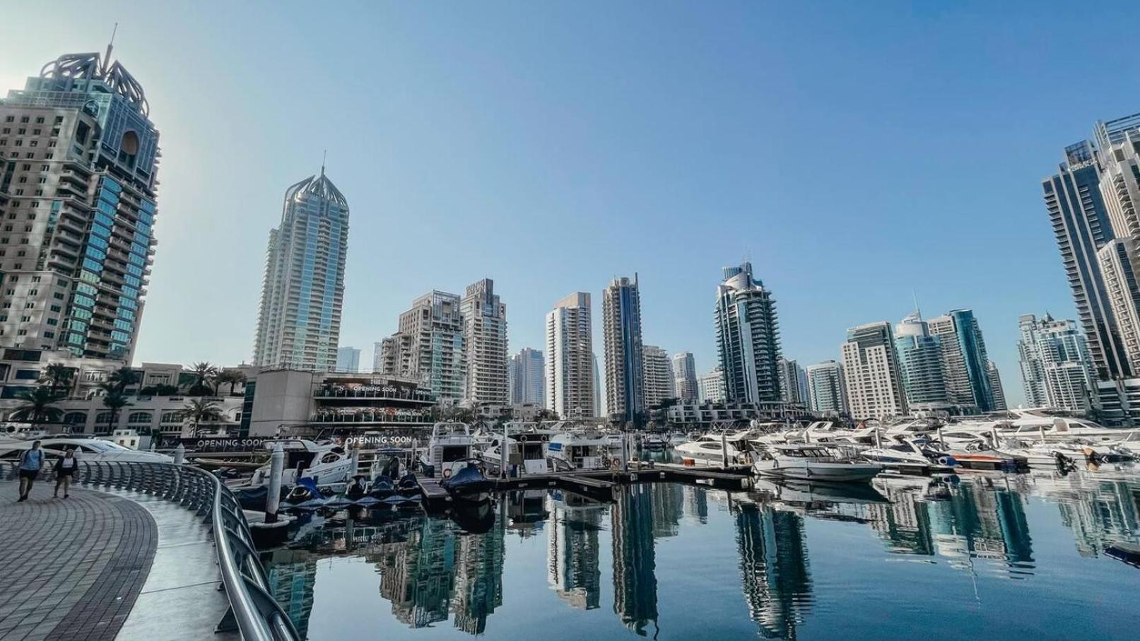 Gorgeous City And Sea Views From A High-Rise Suite Dubai Bagian luar foto